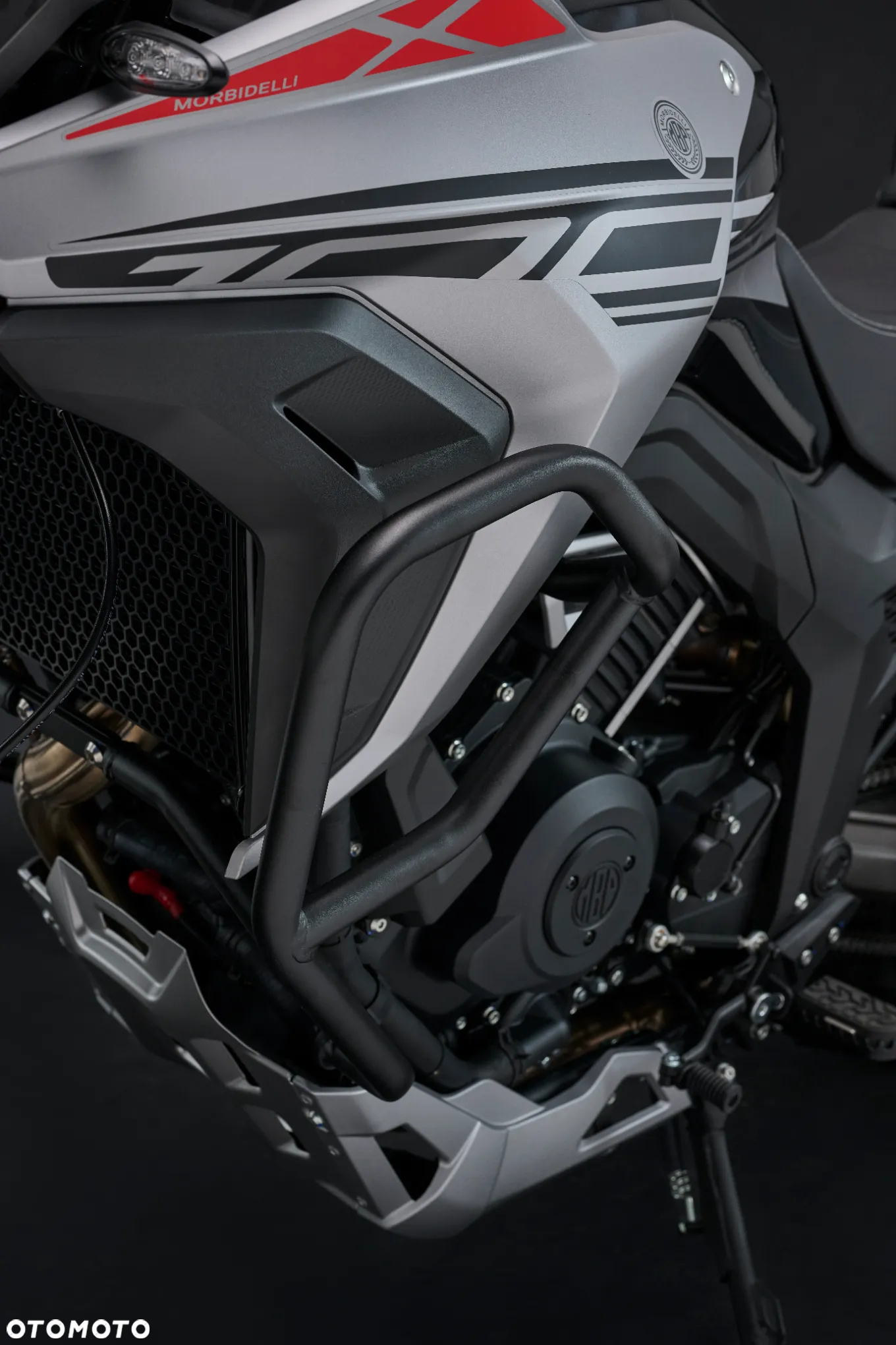 QJMOTOR SRT 800S - 31