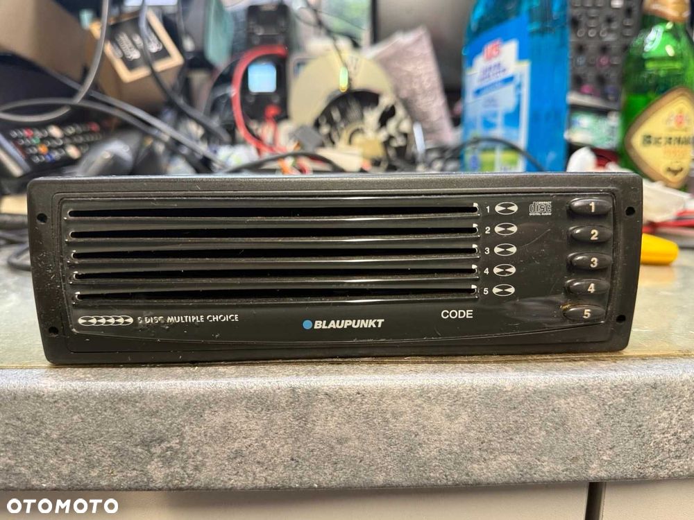 Fabryczna zmieniarka CD Mercedes W246 BLAUPUNKT IDCA09 - 1