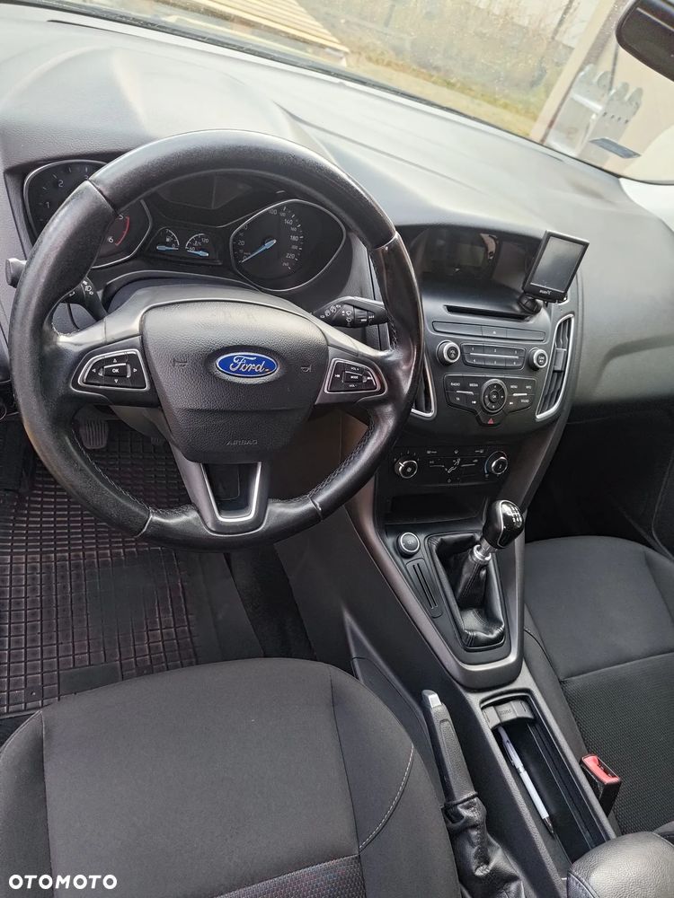 Ford Focus 1.6 TDCi Trend - 11