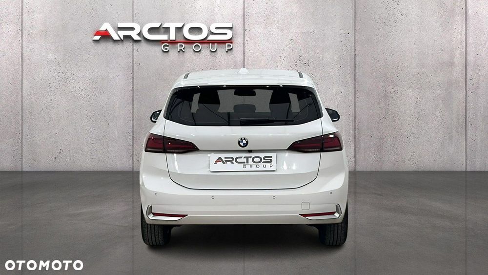 BMW Seria 2 218i - 4