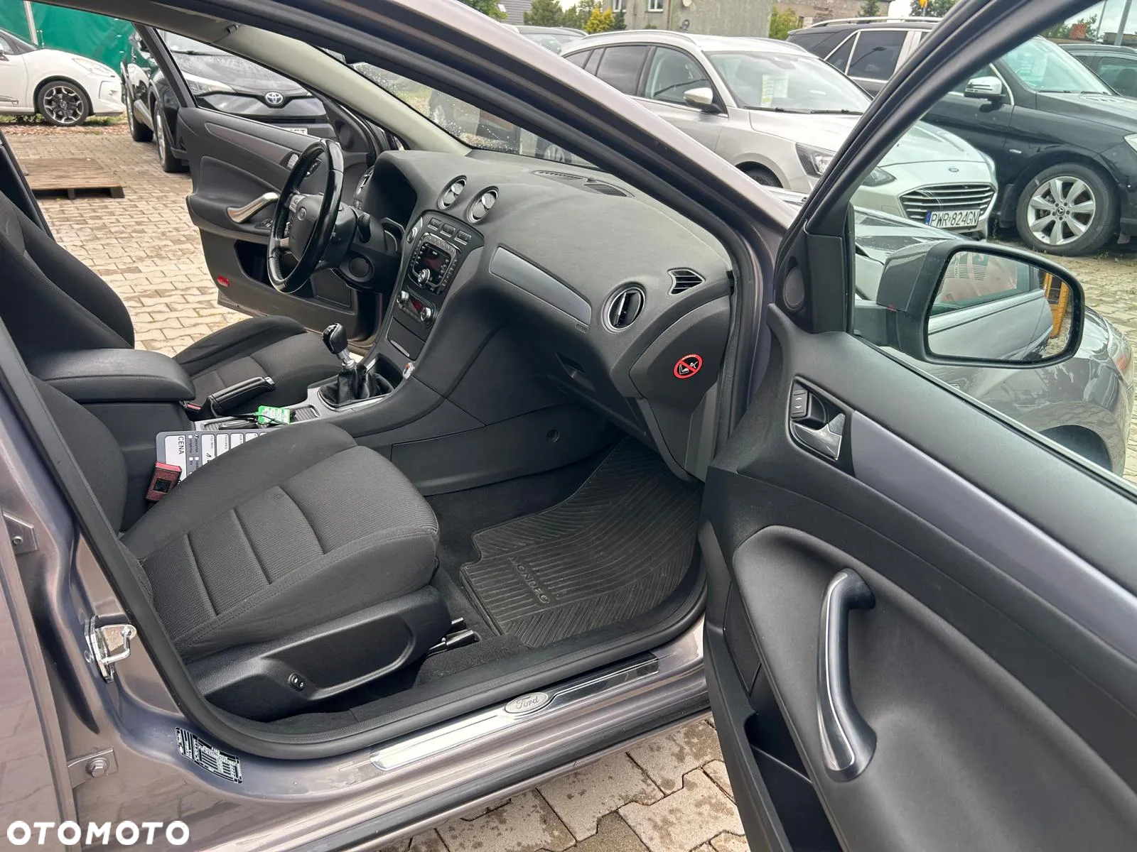 Ford Mondeo 1.6 T Silver X Plus - 23