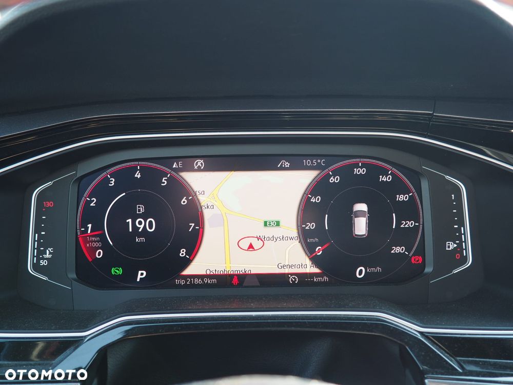 Volkswagen Polo 2.0 TSI OPF DSG GTI - 29