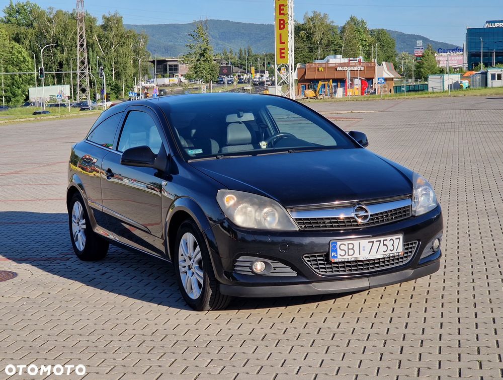 Opel Astra 1.7 CDTI Cosmo - 1