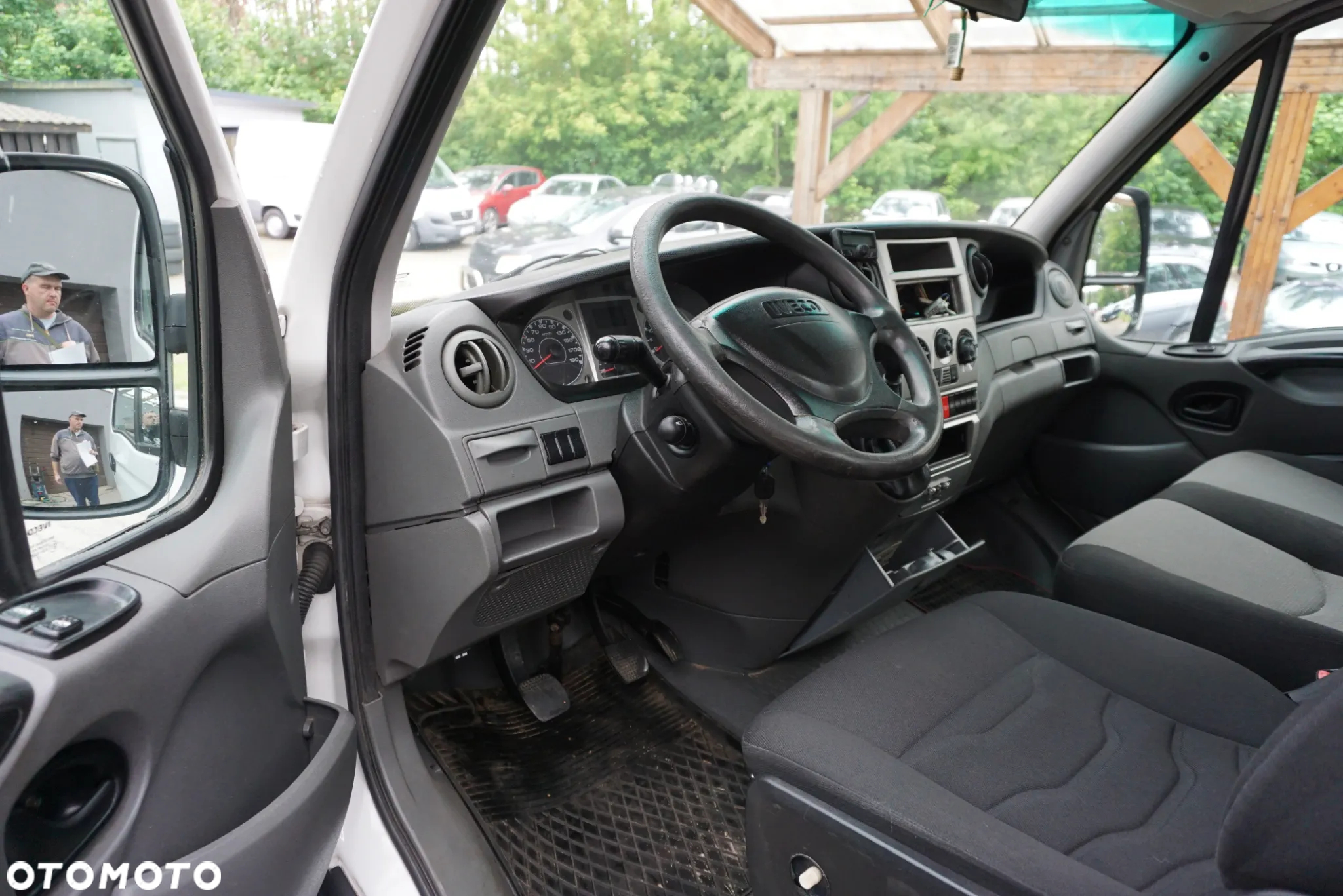 Iveco 35C13 - 12
