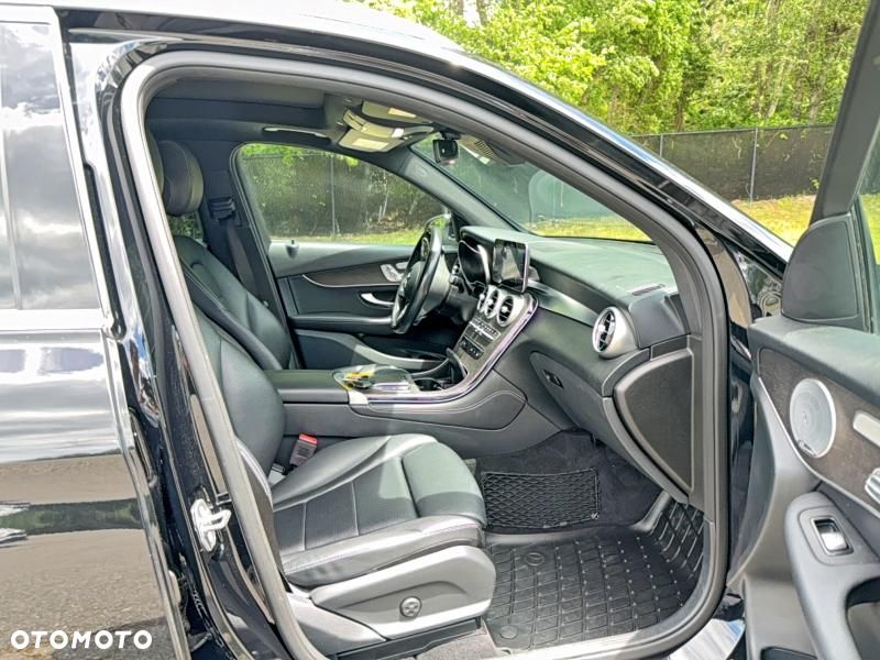 Mercedes-Benz GLC 300 4-Matic - 6