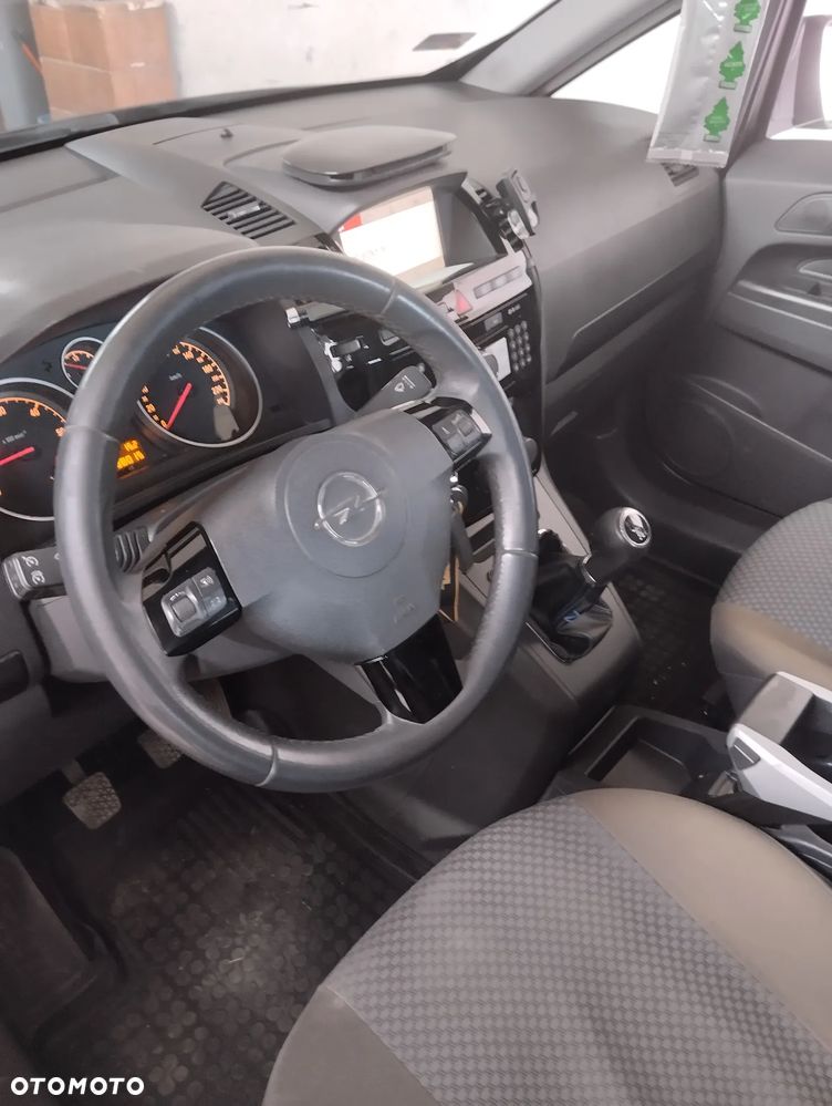 Opel Zafira 1.7 CDTI - 2