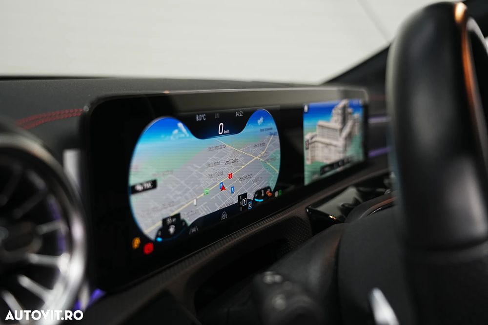 Mercedes-Benz CLA 200 7G-DCT AMG Line - 17