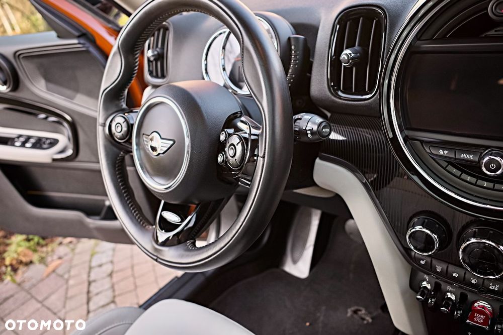 MINI Countryman Cooper SD ALL4 - 28