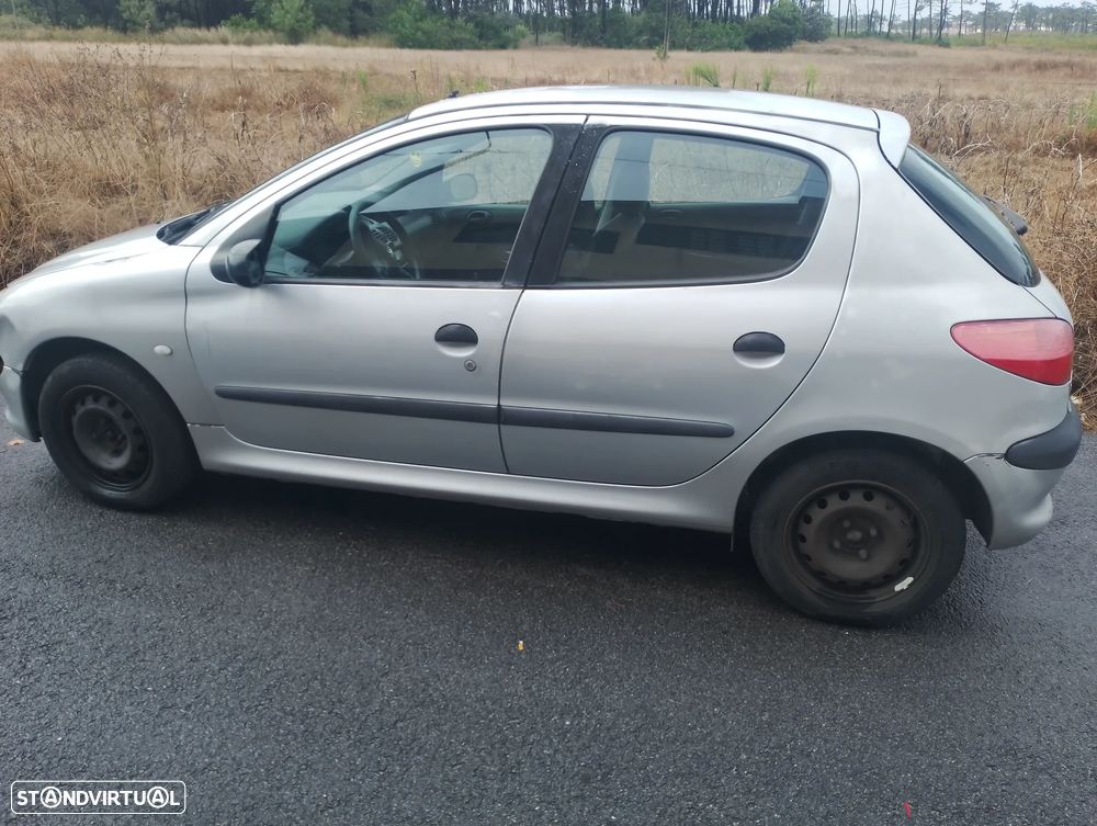 Peugeot 206 1.1 XR - 13