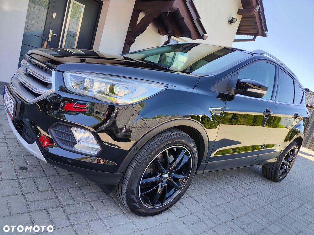 Ford Kuga 2.0 TDCi 4WD Titanium - 4