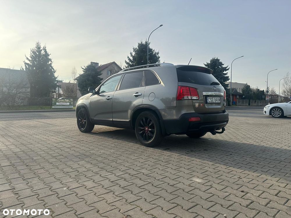 Kia Sorento - 7