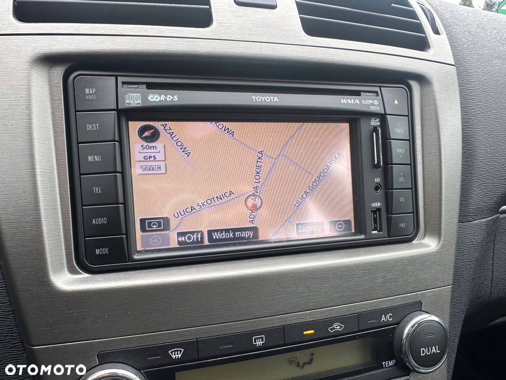 Toyota Avensis 1.8 Sol plus NAVI MS - 18