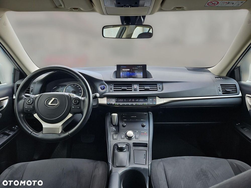 Lexus CT 200h Elegance EU6 - 10