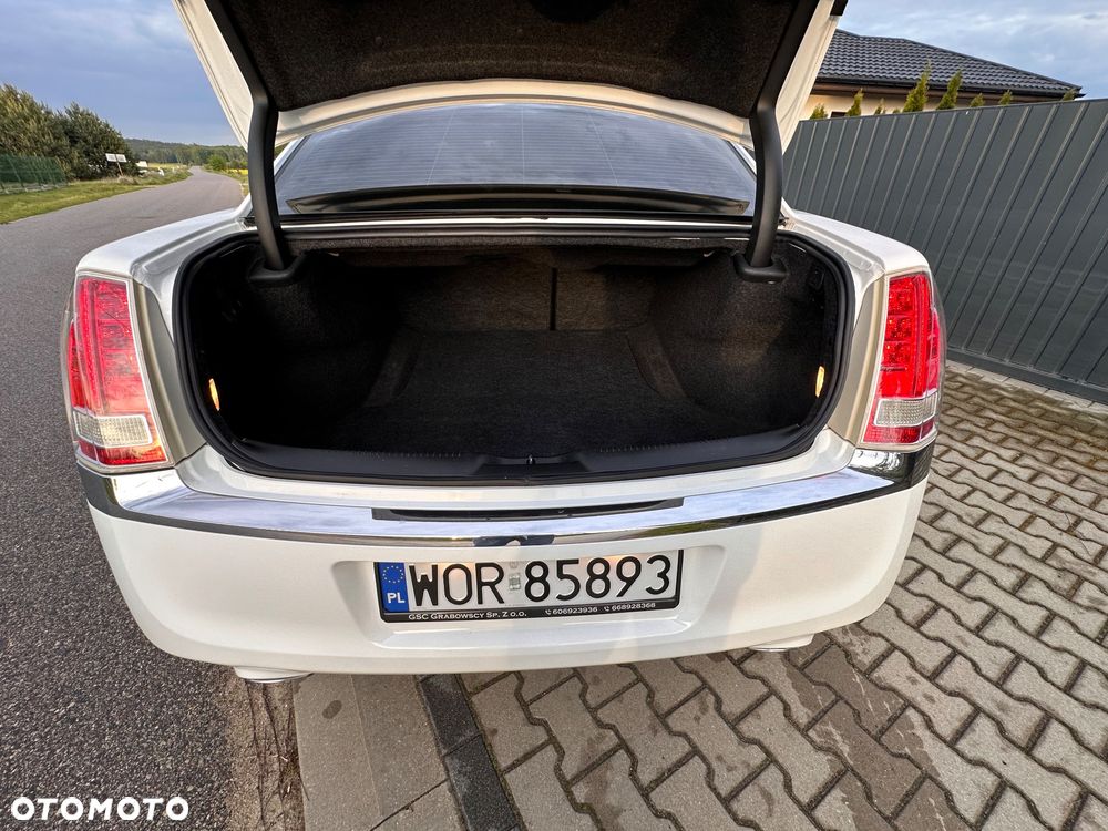 Chrysler 300C 3.5 V6 AWD - 31