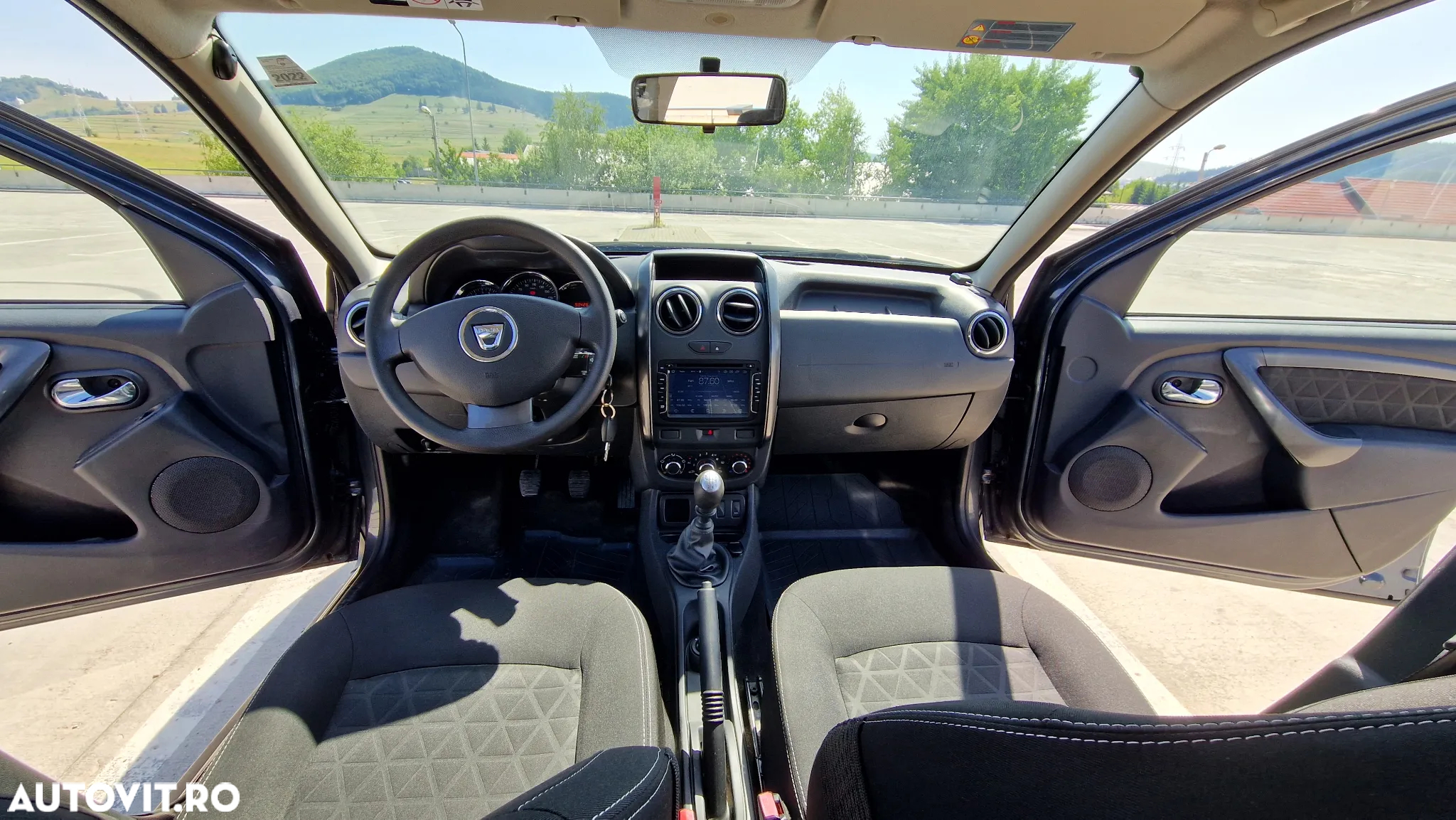 Dacia Duster 1.2 TCe 4x2 Laureate - 8