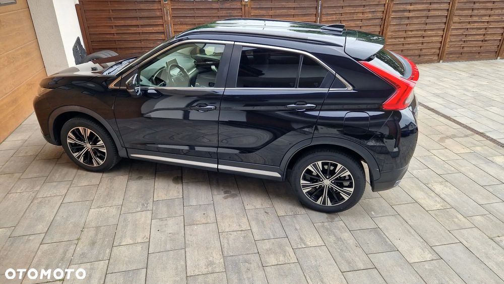 Mitsubishi Eclipse Cross - 6
