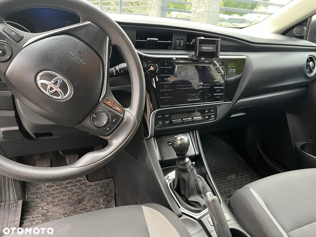 Toyota Auris 1.4 D-4D Active - 13