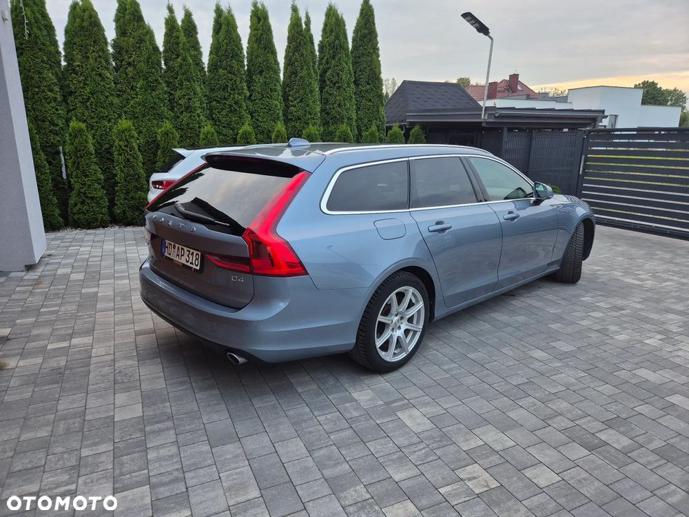 Volvo V90 D4 Geartronic Momentum - 3