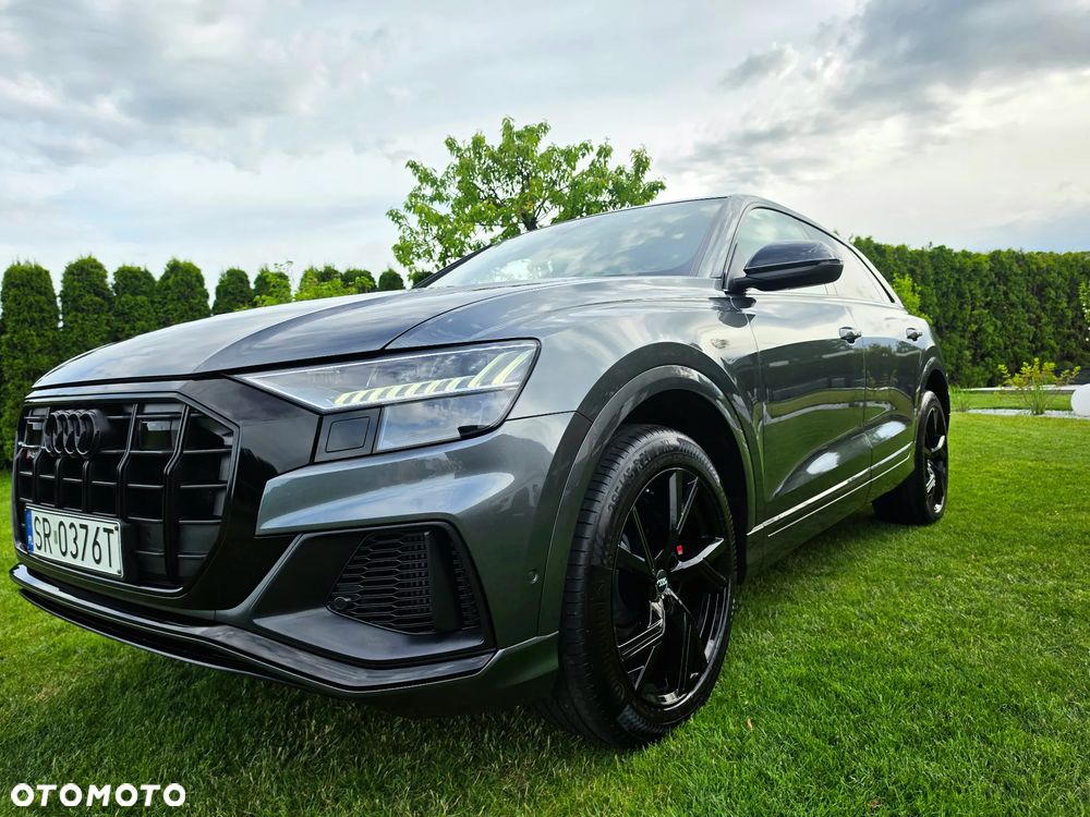Audi SQ8 - 9