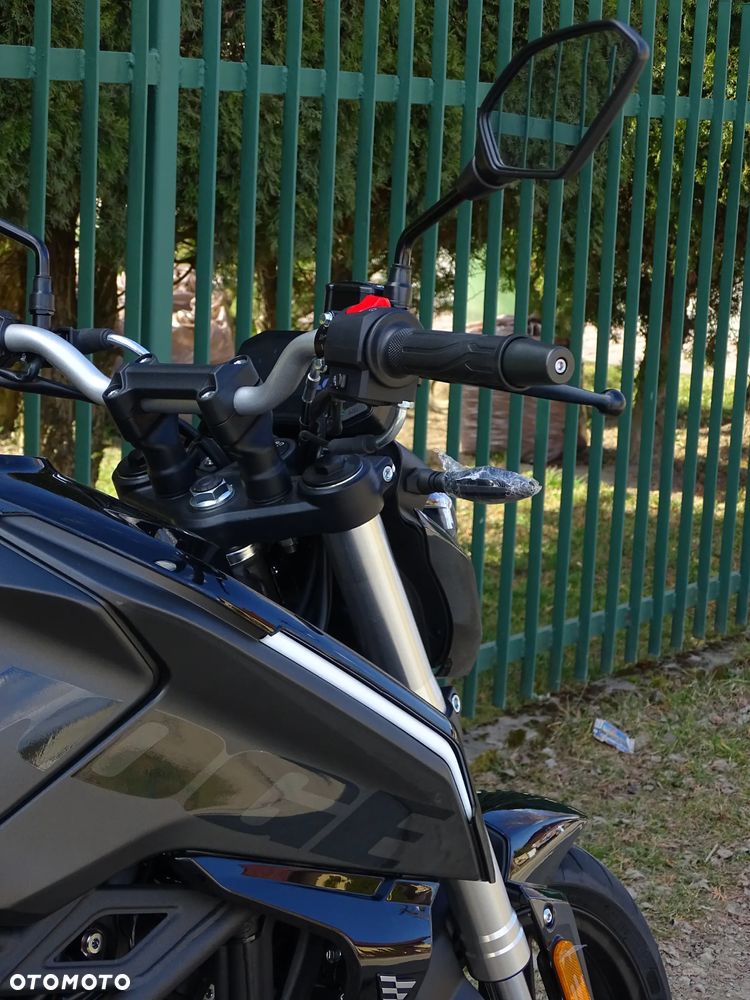 VOGE R125 - 33