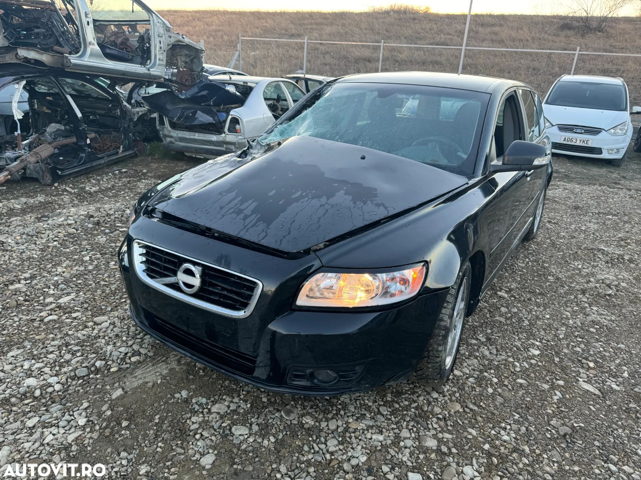 Dezmembram Volvo V50 an fabr 2011 1.6 e5 - 1
