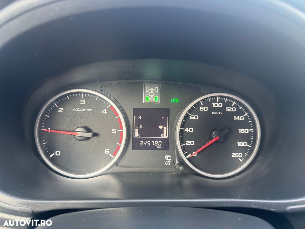 Mitsubishi L200 - 23