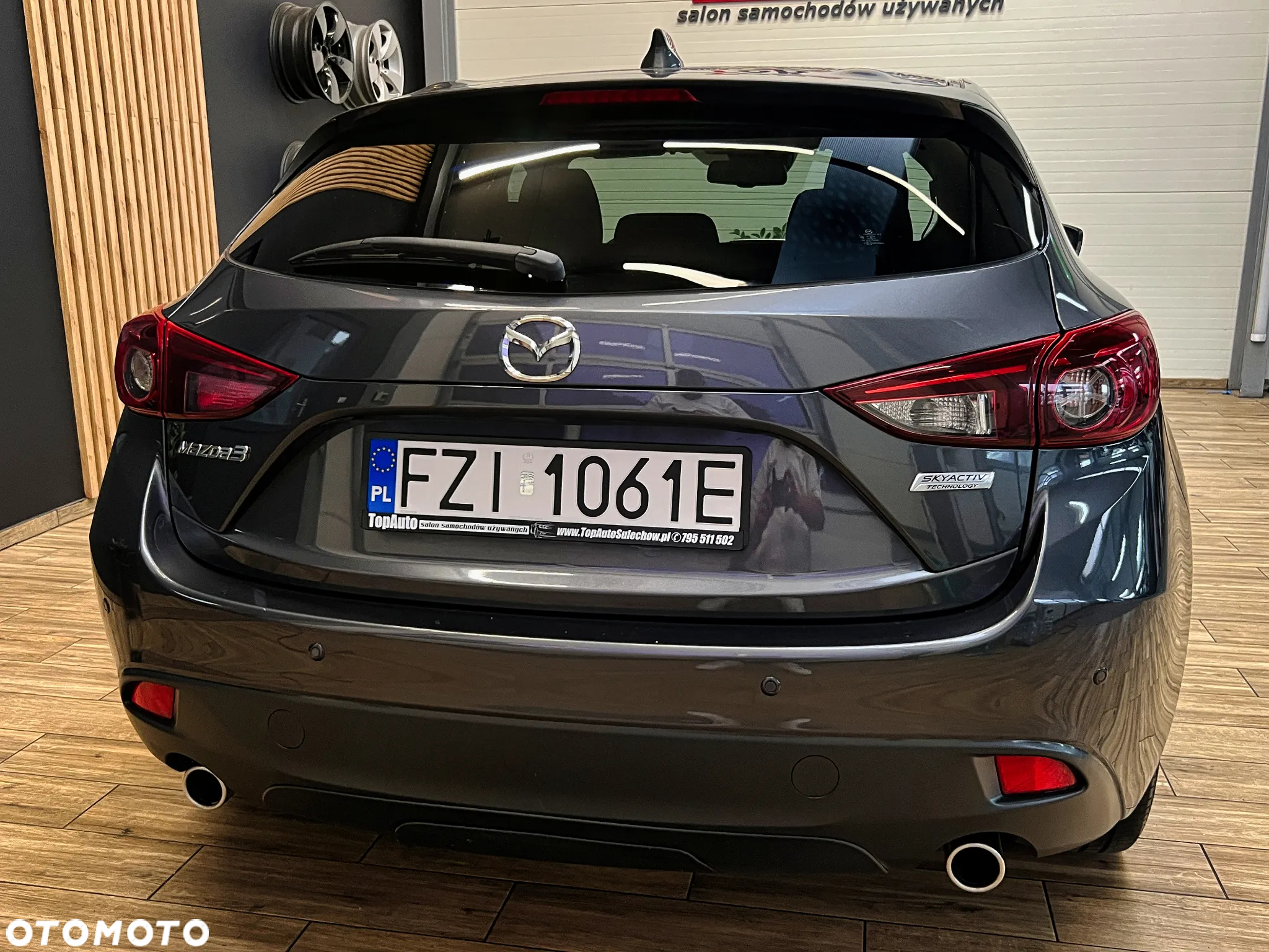 Mazda 3 - 8