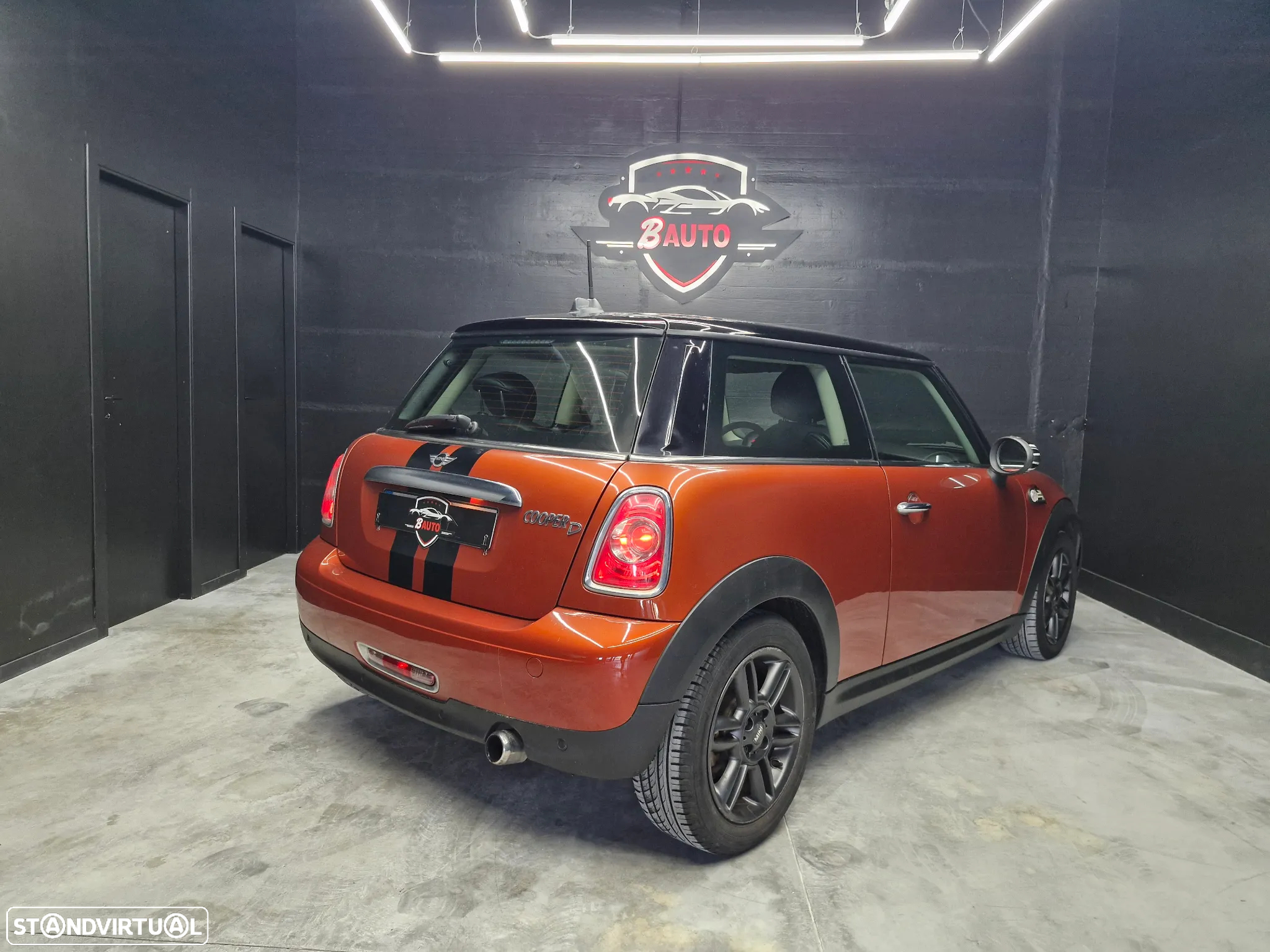 MINI 3 Portas Cooper D - 13