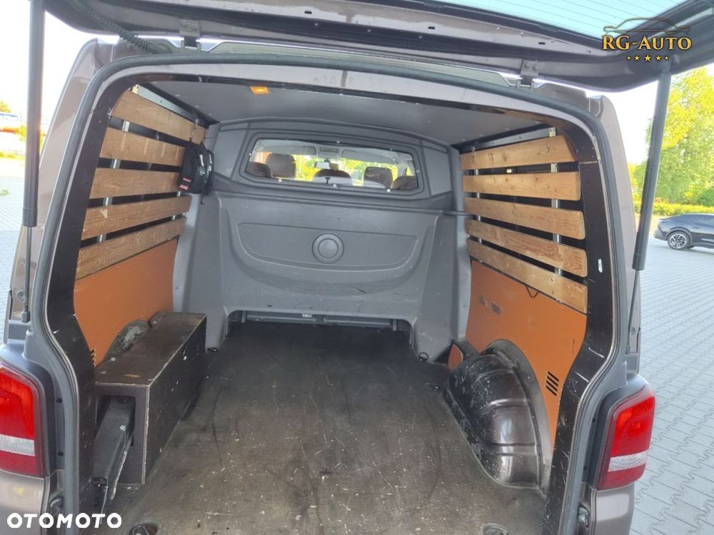 Volkswagen Transporter - 39
