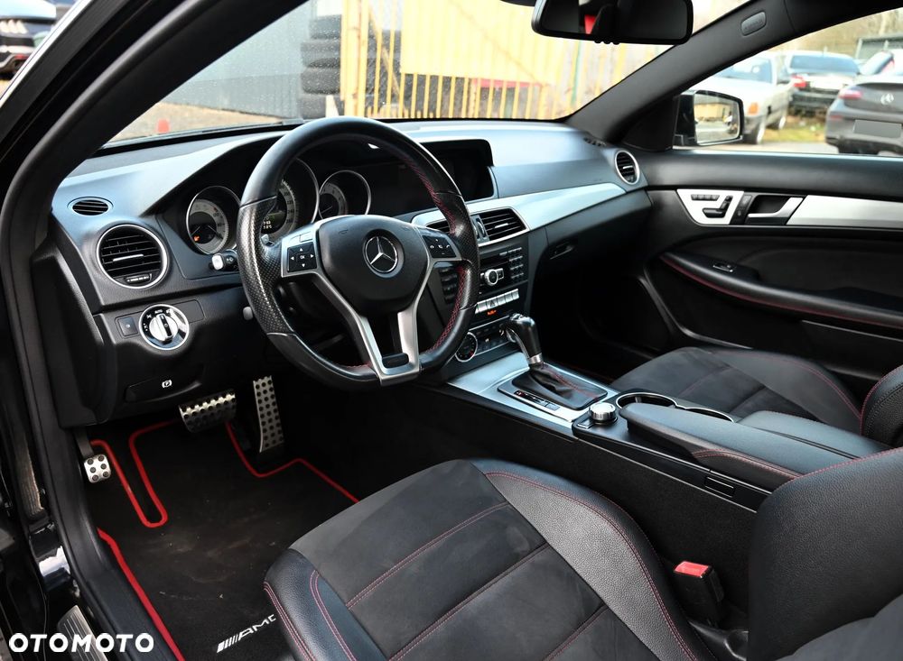 Mercedes-Benz Klasa C 350 7G-TRONIC Edition - 28