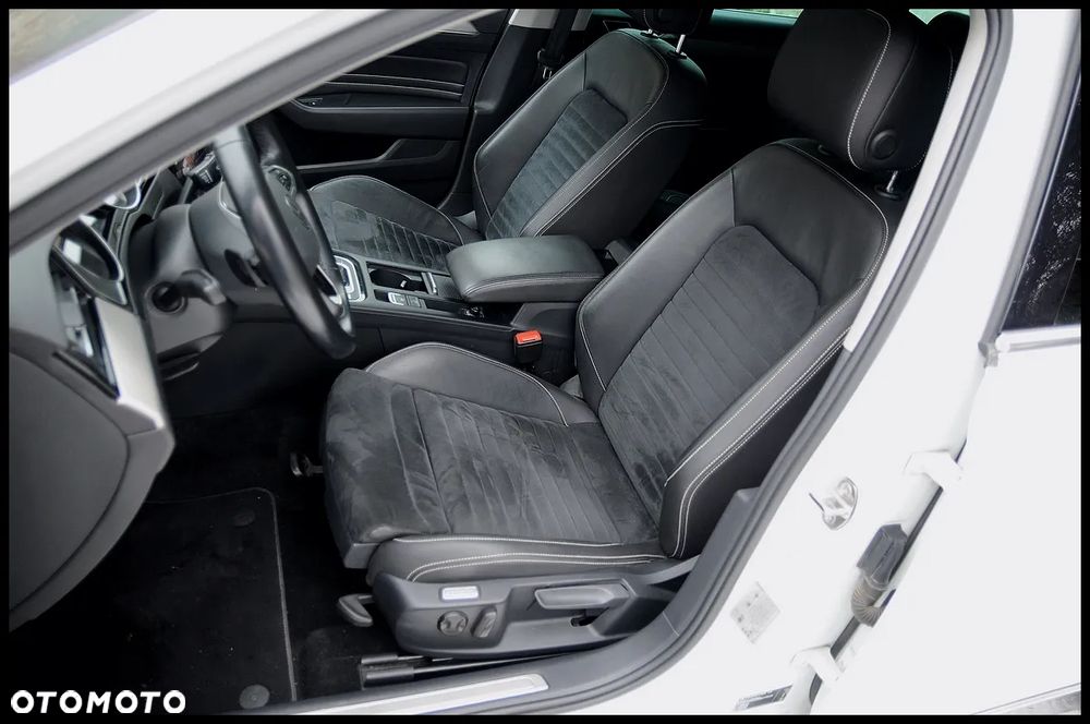 Volkswagen Passat Variant - 28