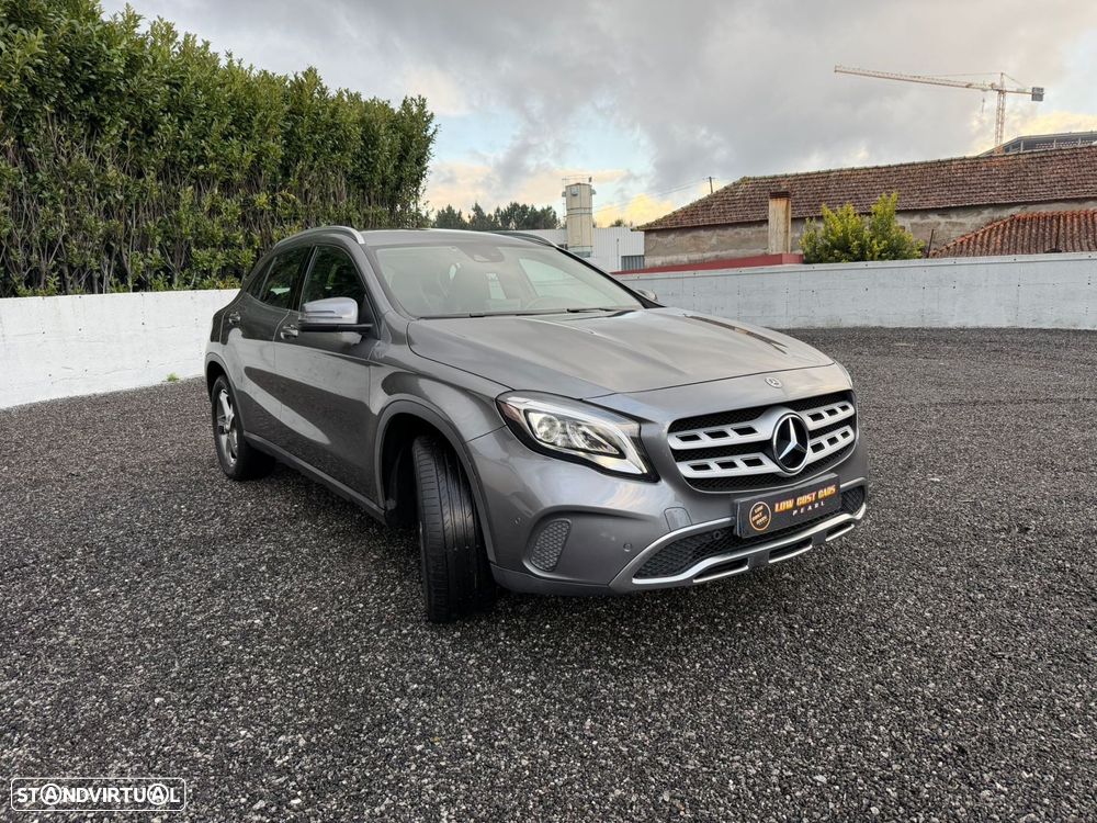 Mercedes-Benz GLA 180 CDI Urban - 2
