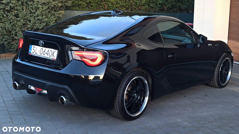 Toyota GT86 2.0 Prestige - 18