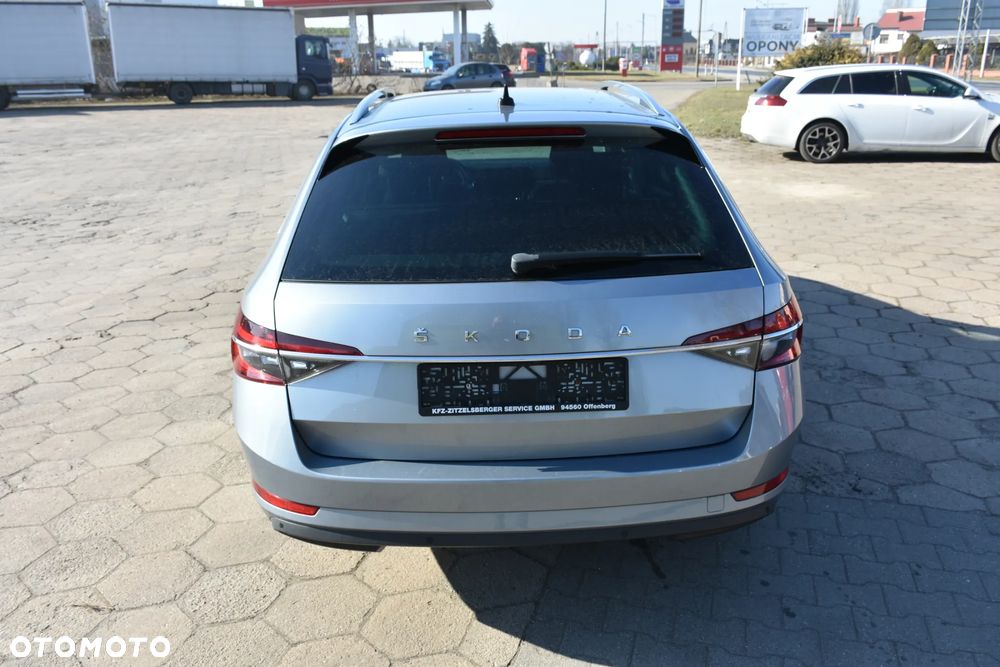 Skoda Superb 2.0 TDI DSG Style - 6