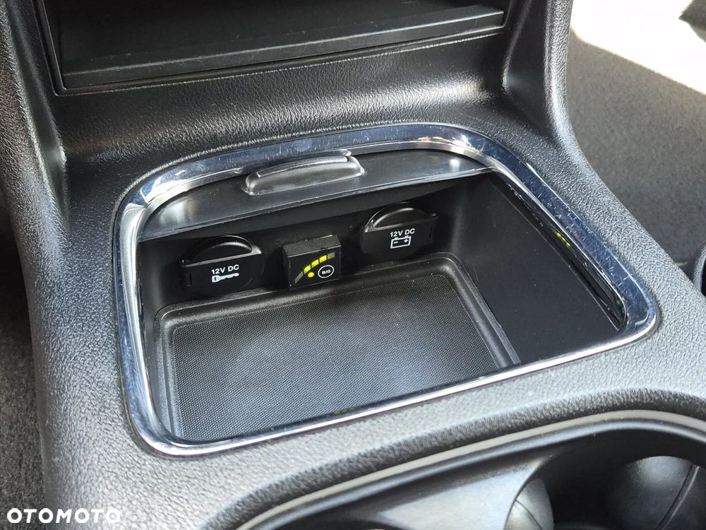 Dodge Grand Caravan - 26