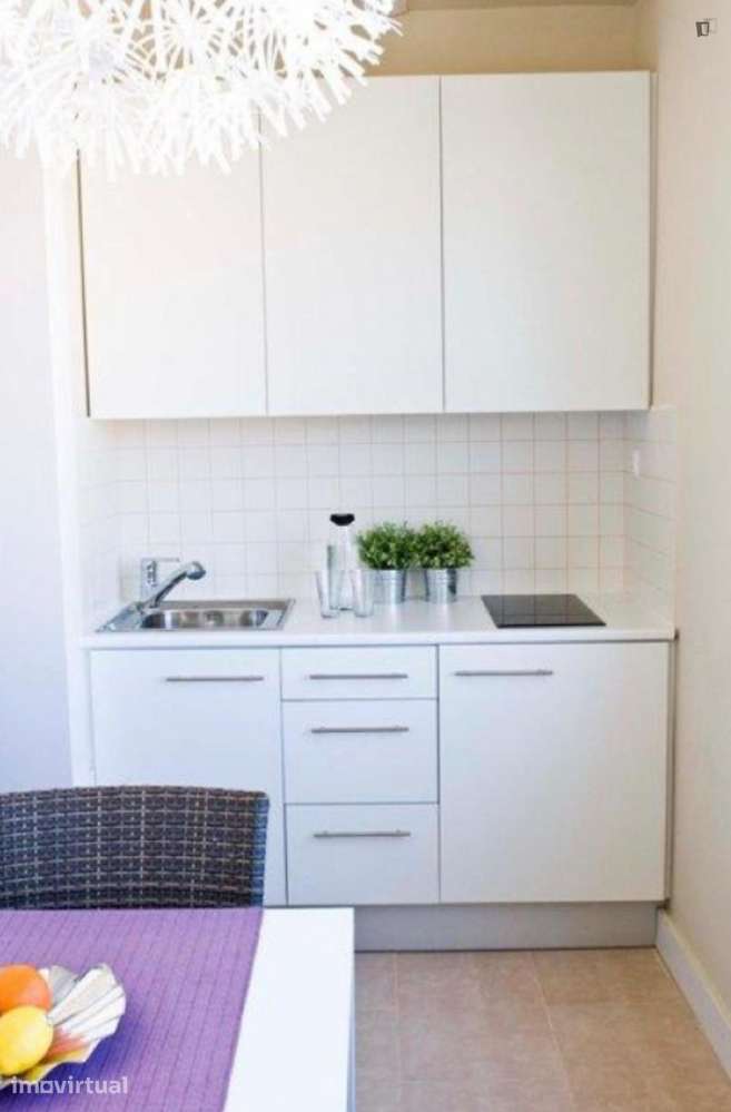Apartamento com 1 quartos - localizado em Campolide Lisbon - Grande imagem: 4/18