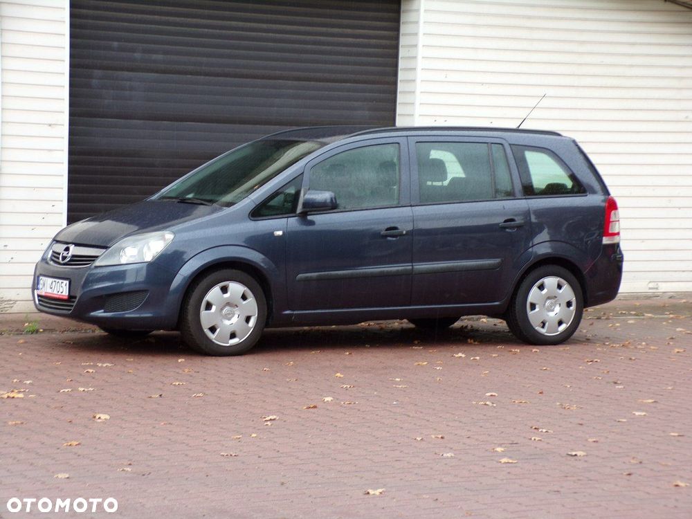 Opel Zafira - 9