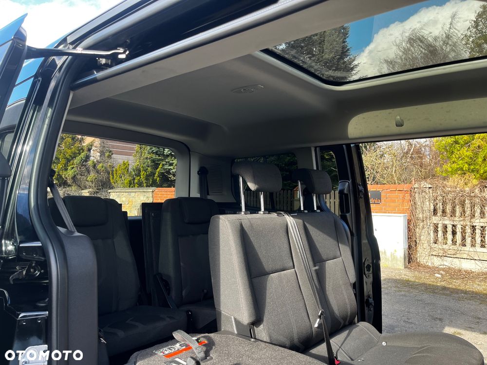 Ford Tourneo Connect Grand - 17