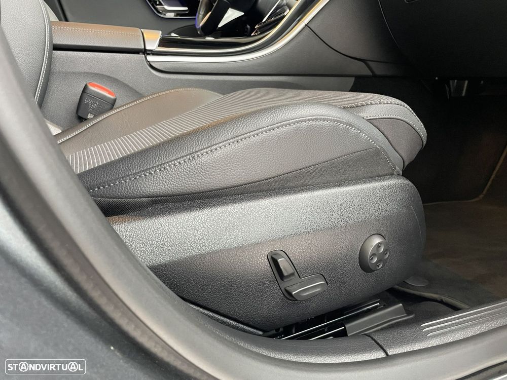 Mercedes-Benz C 220 d Avantgarde - 24