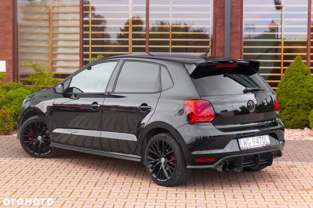 Volkswagen Polo - 16
