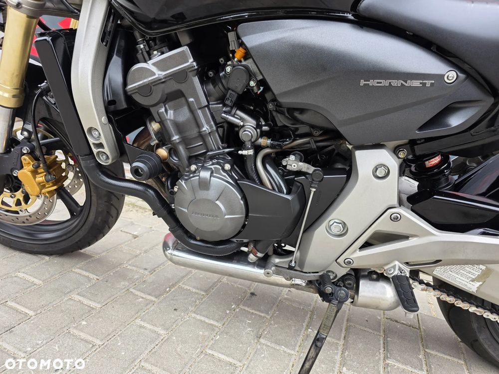 Honda Hornet - 11