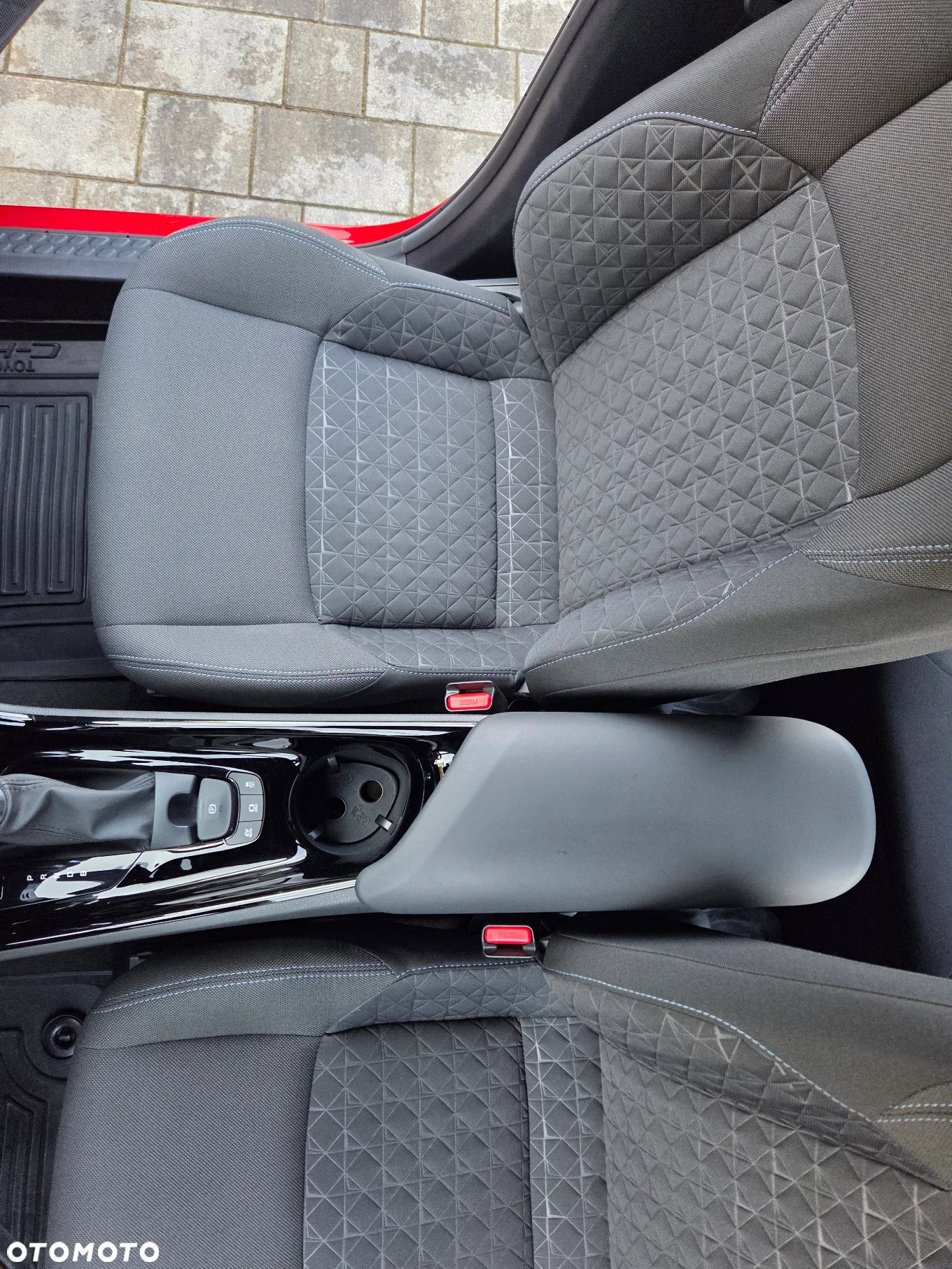 Toyota C-HR 1.8 Hybrid Style - 4
