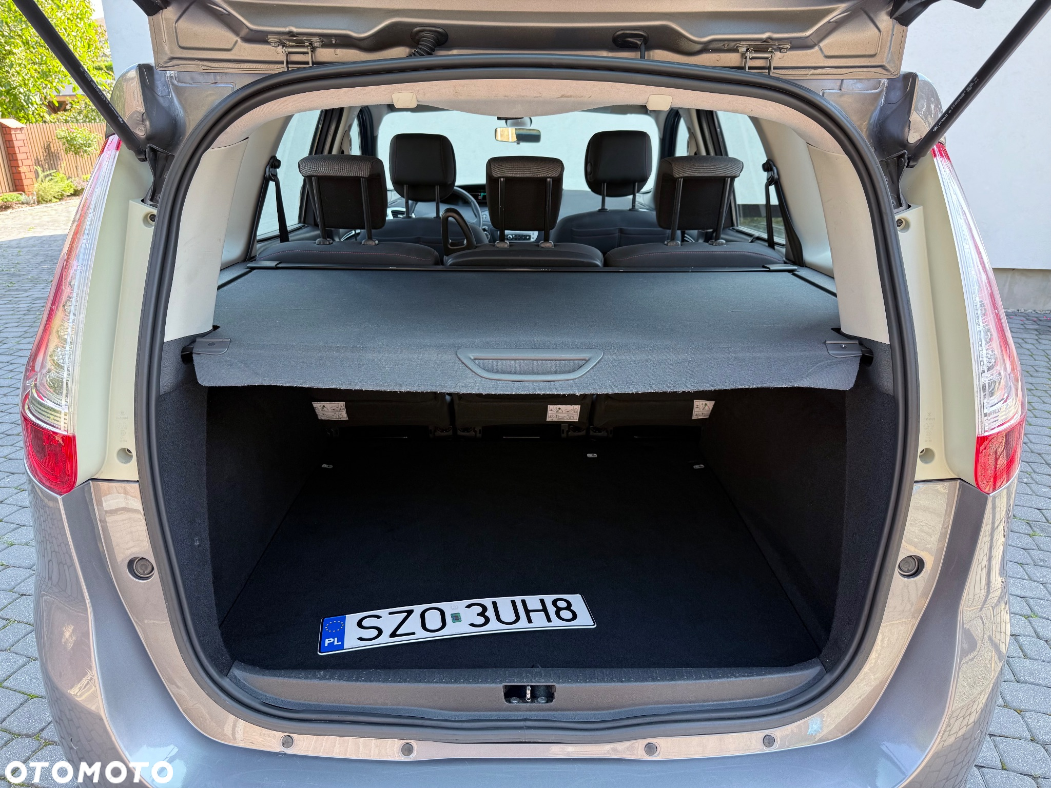 Renault Grand Scenic 1.6 16V 110 Paris - 31