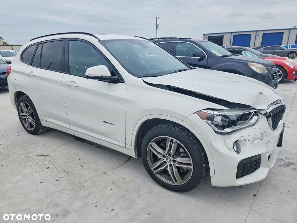 BMW X1 - 6