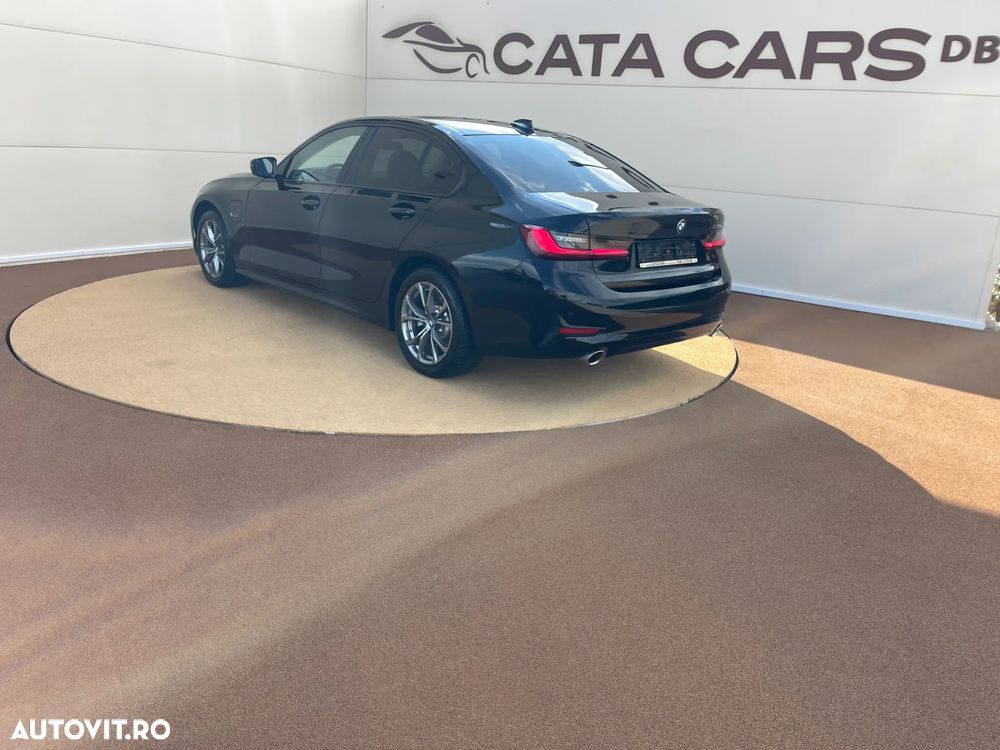 BMW Seria 3 - 9