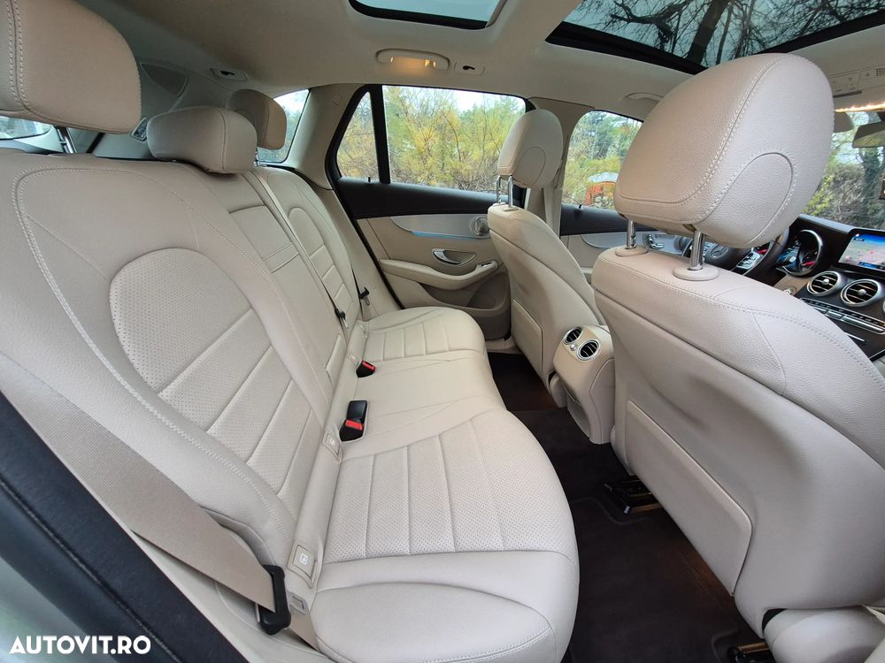 Mercedes-Benz GLC - 31