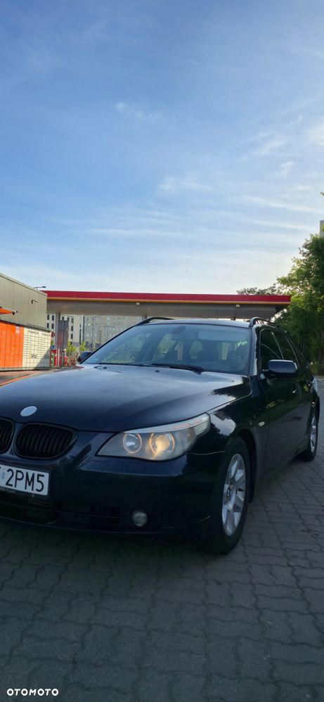 BMW Seria 5 525d - 1