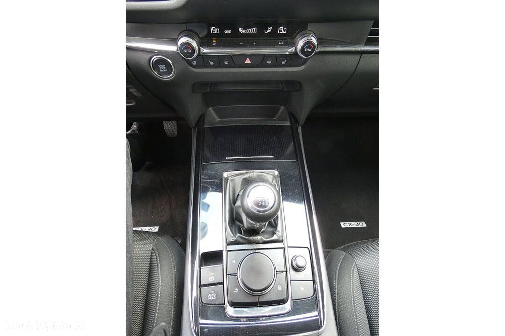 Mazda CX-30 2.0 mHEV Hikari AWD - 16