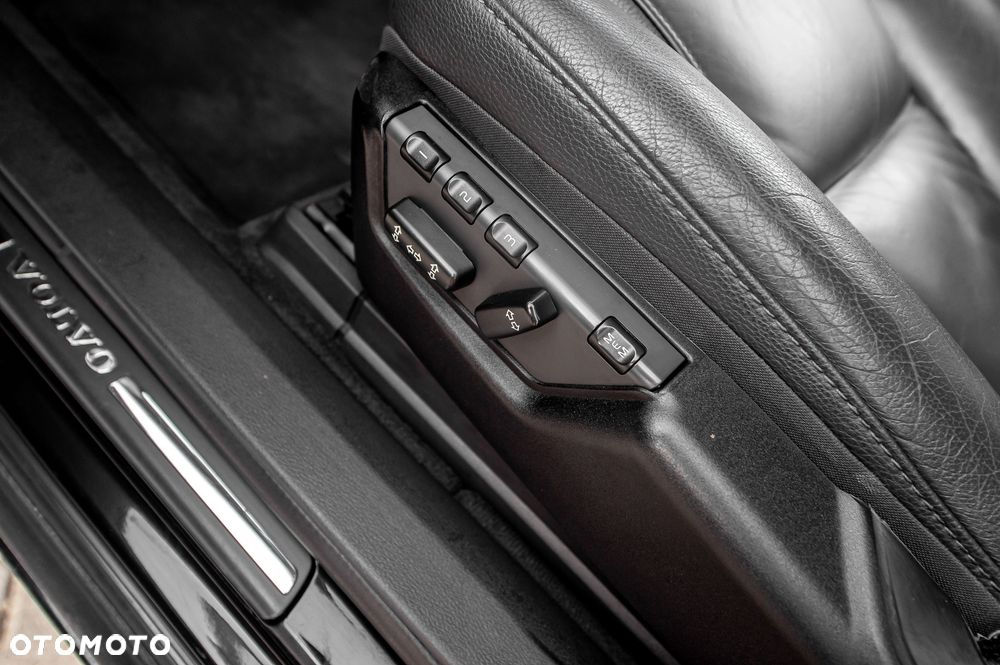 Volvo XC 90 D5 Kinetic - 26