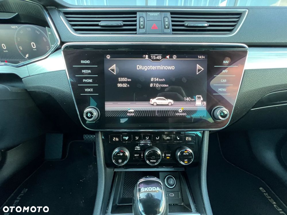 Skoda Superb 1.5 TSI Ambition DSG - 26